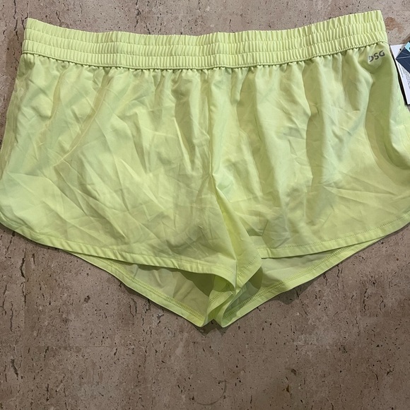 DSG Shorts Women's Mid Rise Stride Running Shorts 3" Size 2xl Lo Vis Yellow - Picture 1 of 5